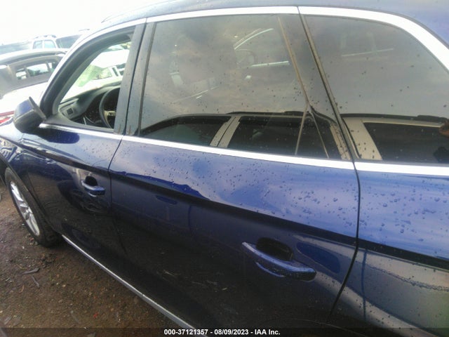 WA1GAAFY7N2125727 Audi Q5 S Line Premium