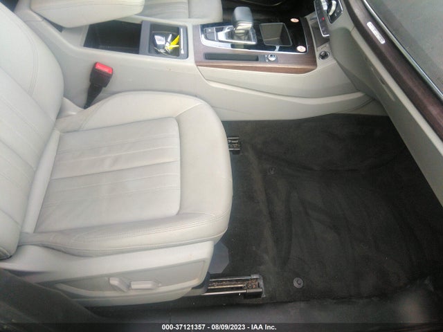 WA1GAAFY7N2125727 Audi Q5 S Line Premium