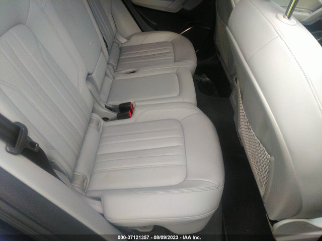 WA1GAAFY7N2125727 Audi Q5 S Line Premium