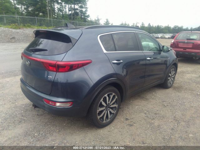 KNDPNCAC6J7373062 KIA Sportage Ex