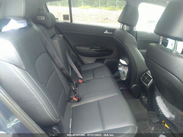 KNDPNCAC6J7373062 KIA Sportage Ex