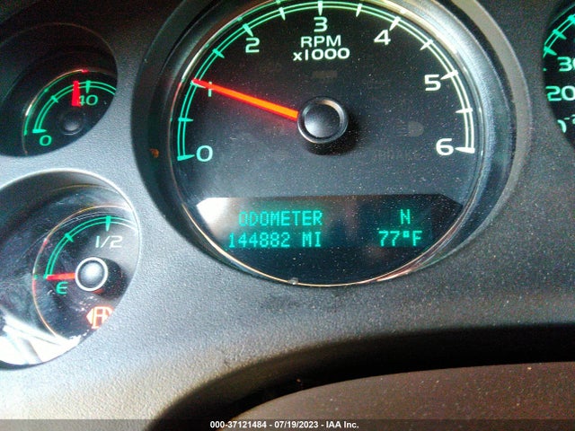 2011 CHEVROLET SUBURBAN 1GNSCJE0XBR396832 Photo 6