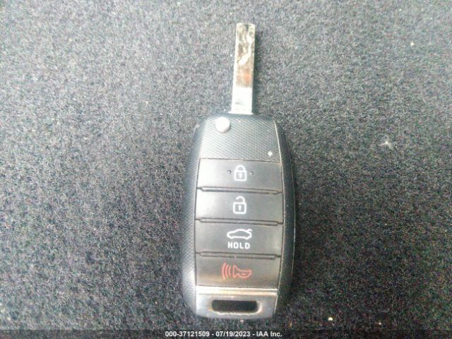 5XXGT4L36HG154998 KIA Optima Lx