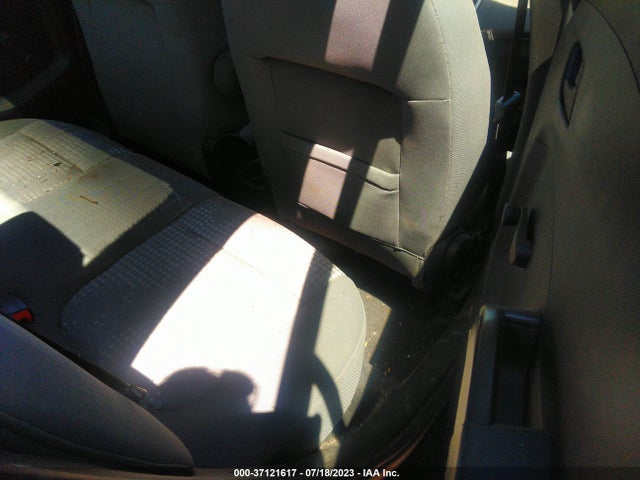 Chevrolet SONIC LS 2018 1G1JB5SG8J4124929 Image 8