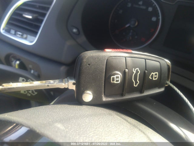 WA1BCCFS4JR027414 Audi Q3 Premium/sport Premium