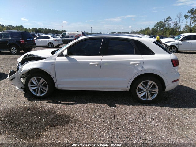 WA1BCCFS4JR027414 Audi Q3 Premium/sport Premium
