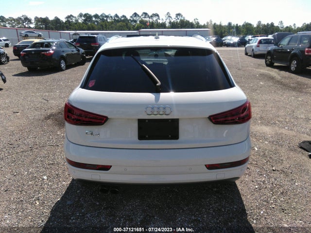 WA1BCCFS4JR027414 Audi Q3 Premium/sport Premium