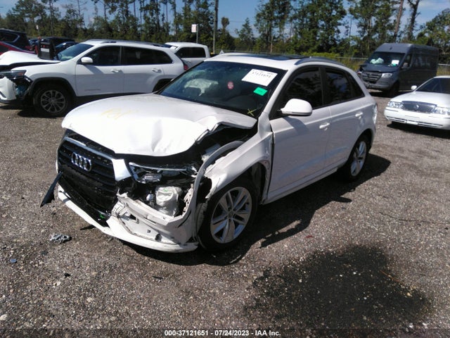 WA1BCCFS4JR027414 Audi Q3 Premium/sport Premium