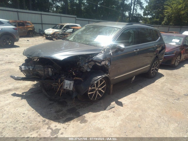 3VV3B7AX3MM107141 Volkswagen Tiguan Se/se R-line Black/sel