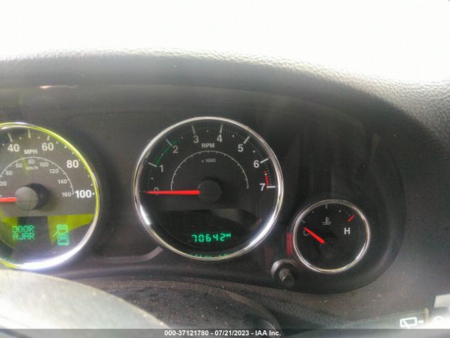 1C4HJWDG4FL594920 Jeep Wrangler Unlimited Sport