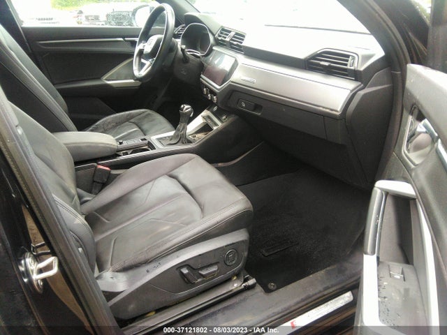 2019 Audi Q3, VIN: WA1EECF39K1083008