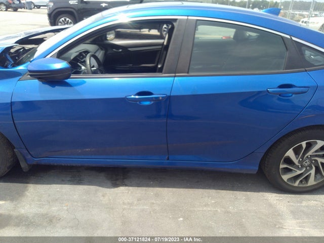 Honda Civic Sedan Ex 2018 2HGFC2F75JH602165 Image 14