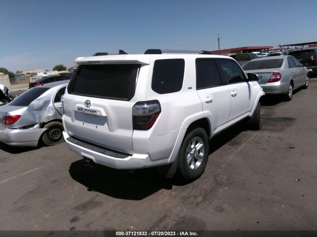 Toyota 4RUNNER SR5 2019 JTEBU5JRXK5715599 Image 9