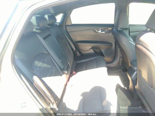 3KPF54AD0NE425821 KIA Forte Gt-line