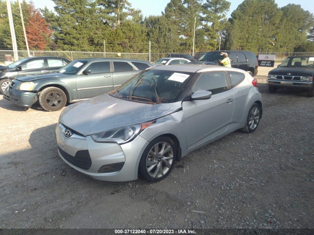 Hyundai VELOSTER 2016 KMHTC6AD8GU288292 Image 2