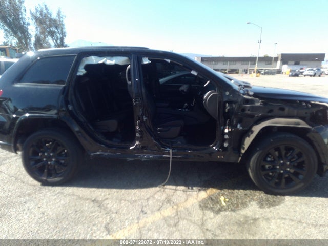 1C4RJFAG8MC673058 Jeep Grand Cherokee Laredo X