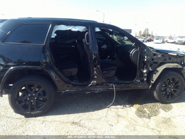 1C4RJFAG8MC673058 Jeep Grand Cherokee Laredo X