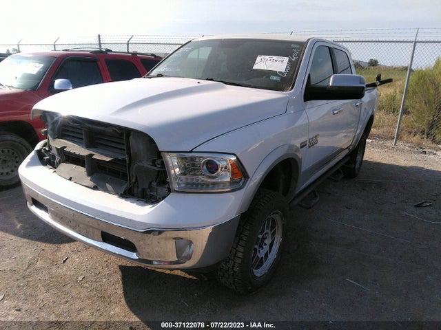 RAM 1500 Laramie 2016 1C6RR7NT0GS125532 Image 2
