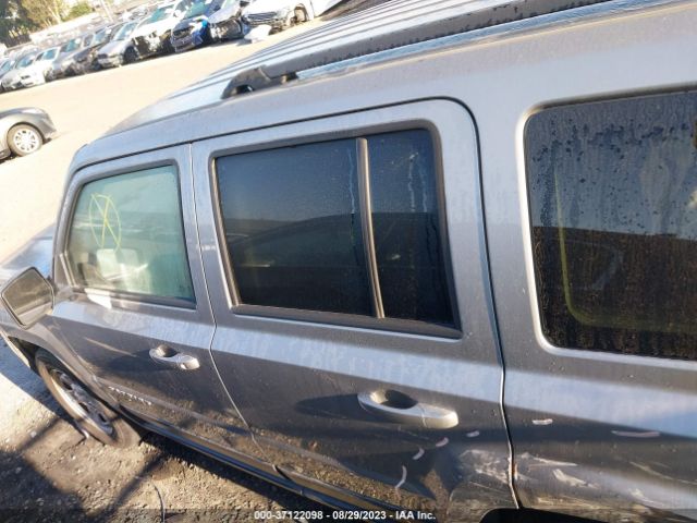 1C4NJPBB2GD562902 Jeep Patriot Sport