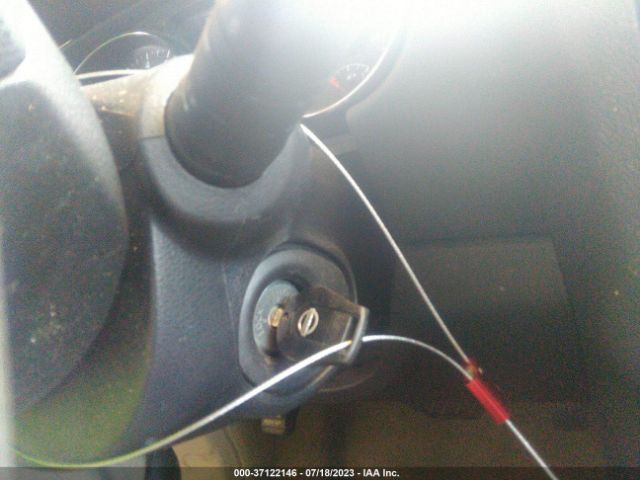 JN8AS5MT3FW154101 Nissan Rogue Select S
