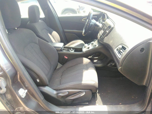 1C3CCCAB2FN649336 Chrysler 200 Limited