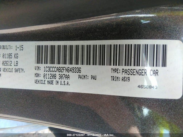 1C3CCCAB2FN649336 Chrysler 200 Limited