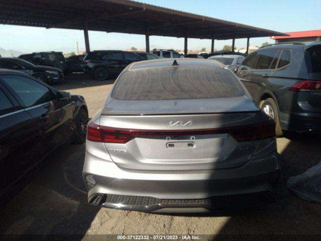 3KPF54AD5PE524055 KIA Forte Gt-line
