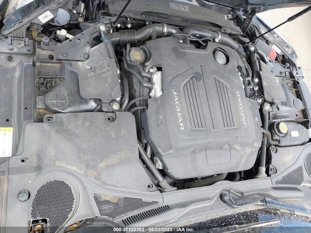 2017 JAGUAR F-TYPE SAJWJ6DL8HMK45617 Photo 9