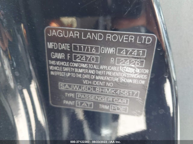 2017 JAGUAR F-TYPE SAJWJ6DL8HMK45617 Photo 8