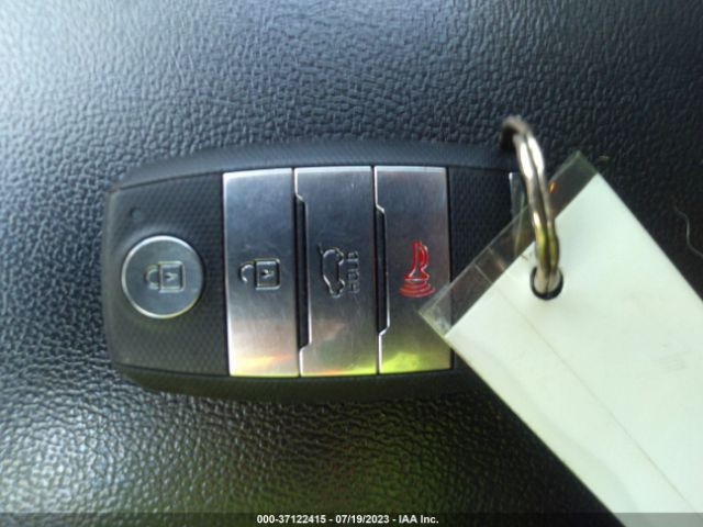 5XYPH4A1XHG257775 KIA SORENTO EX
