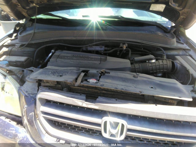2004 HONDA PILOT EX VIN: 2HKYF18664H500043
