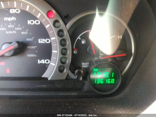 2004 HONDA PILOT EX VIN: 2HKYF18664H500043