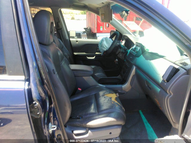 2004 HONDA PILOT EX VIN: 2HKYF18664H500043