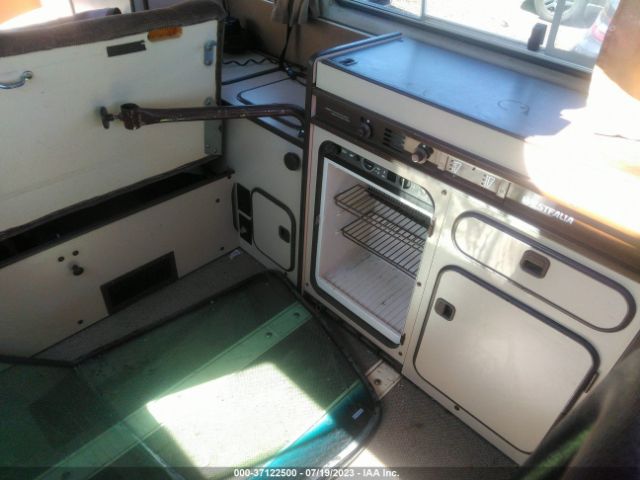 1986 VOLKSWAGEN VANAGON WV2ZB025XGH104907 Photo 7