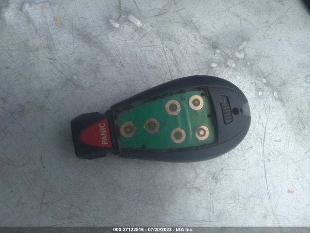 1C6RR6GG4JS156803 RAM 1500 Slt
