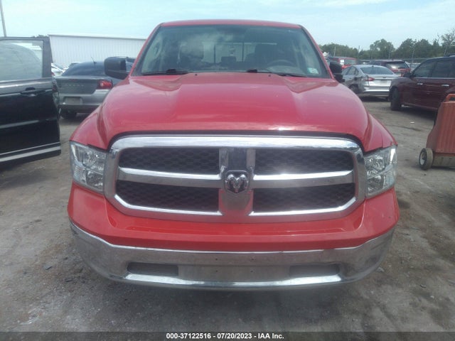 1C6RR6GG4JS156803 RAM 1500 Slt