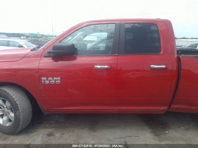 1C6RR6GG4JS156803 RAM 1500 Slt