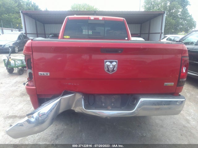 1C6RR6GG4JS156803 RAM 1500 Slt