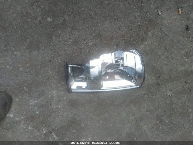 1C6RR6GG4JS156803 RAM 1500 Slt