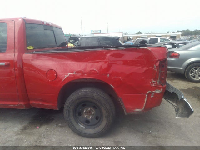 1C6RR6GG4JS156803 RAM 1500 Slt
