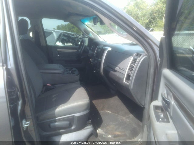 1C6RR6LG3GS312215 RAM 1500 Big Horn