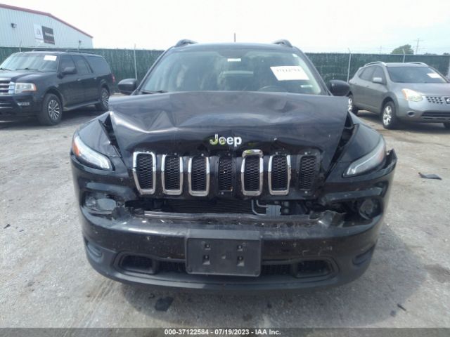 1C4PJLAB9HW571749 Jeep Cherokee Sport