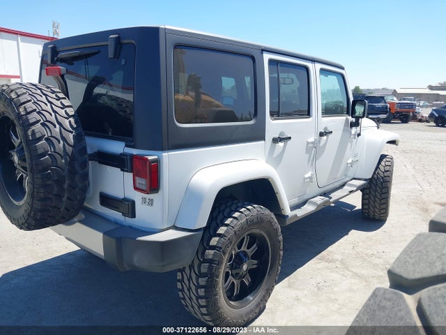 1C4HJWEG7JL923021 Jeep Wrangler Jk Unlimited Sahara