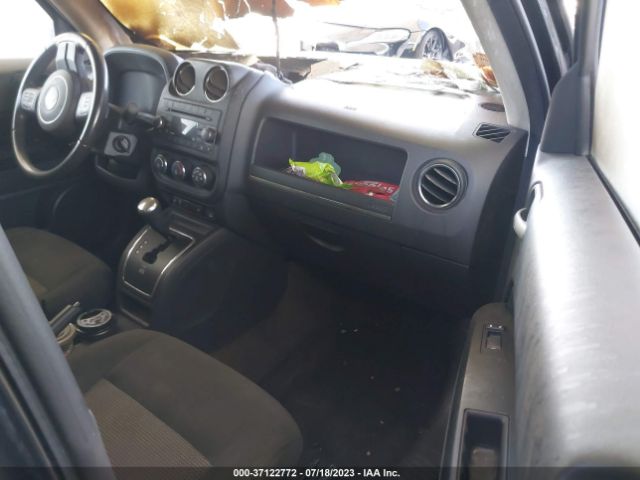 1C4NJPFA3GD794474 Jeep Patriot Latitude