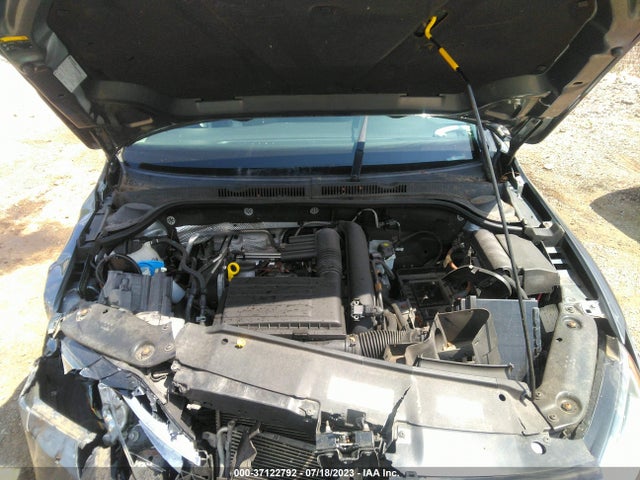 3VW2B7AJ7HM251946 Volkswagen Jetta 1.4t S