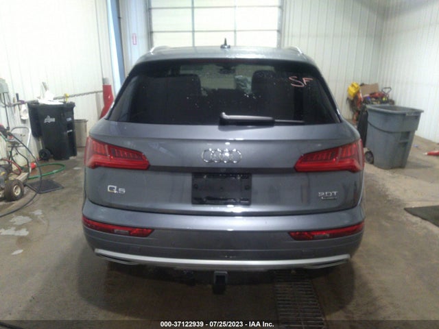 WA1BNAFY6J2209353 Audi Q5 Premium Plus