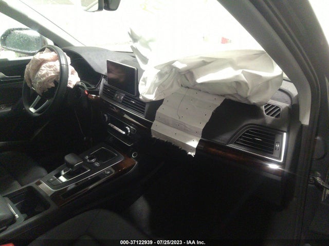WA1BNAFY6J2209353 Audi Q5 Premium Plus