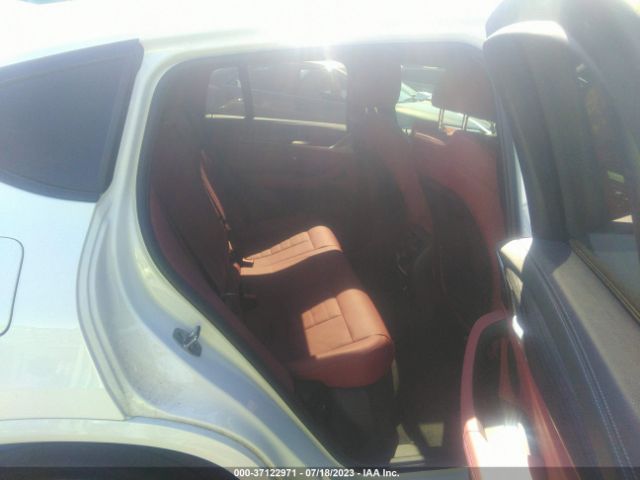 5UX43DT00N9K59598 BMW X4 M40i