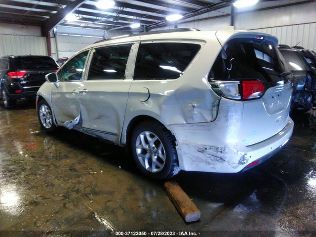 2C4RC1EG8HR614225 Chrysler Pacifica Touring-l Plus