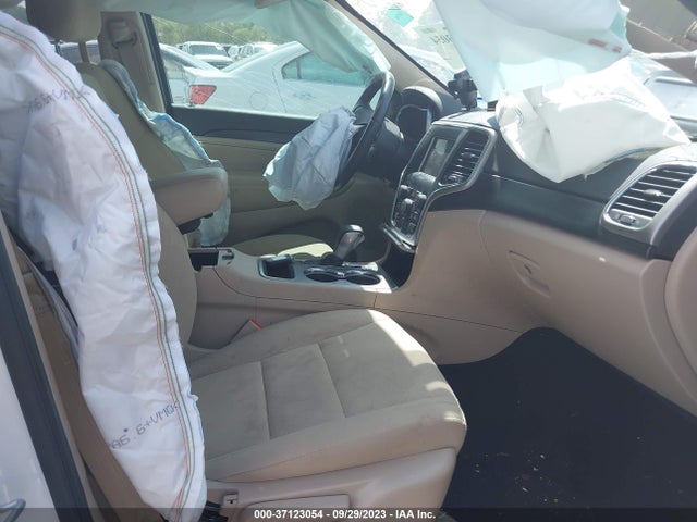 1C4RJEAG6MC783827 Jeep Grand Cherokee Laredo E